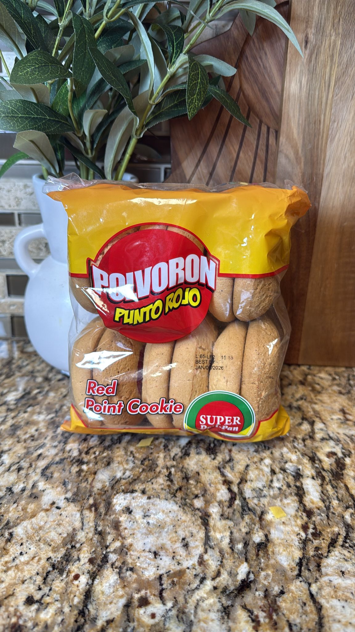 Polvorón punto rojo